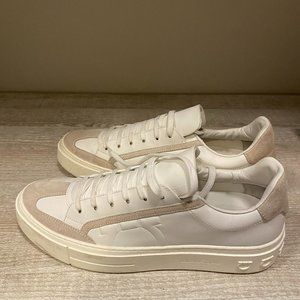 Ferragamo Sneakers